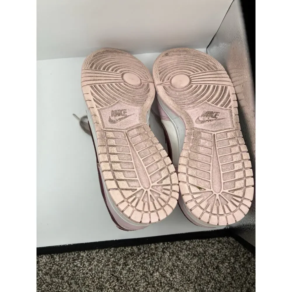 Nike Dunk Low Pink Foam Valentine Day CW1590-601 6Y Womens 7.5 White Coquette GS
